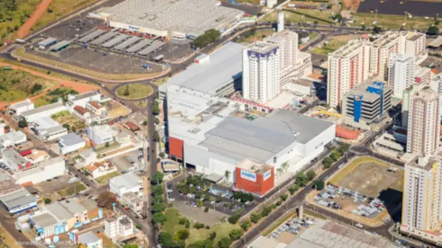 PMLL11 registra ocupação de 96,2% e revisa dividendos após venda de ativo