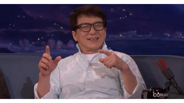 Fortuna de Jackie Chan: ator decide doar patrimônio e não deixar herança ao filho