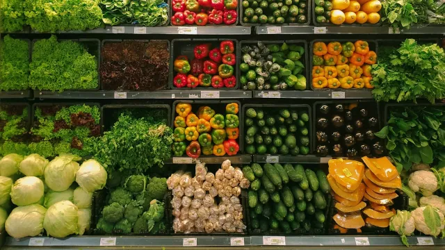 IPCA surpreende com 0,7% e fica acima do consenso em fevereiro