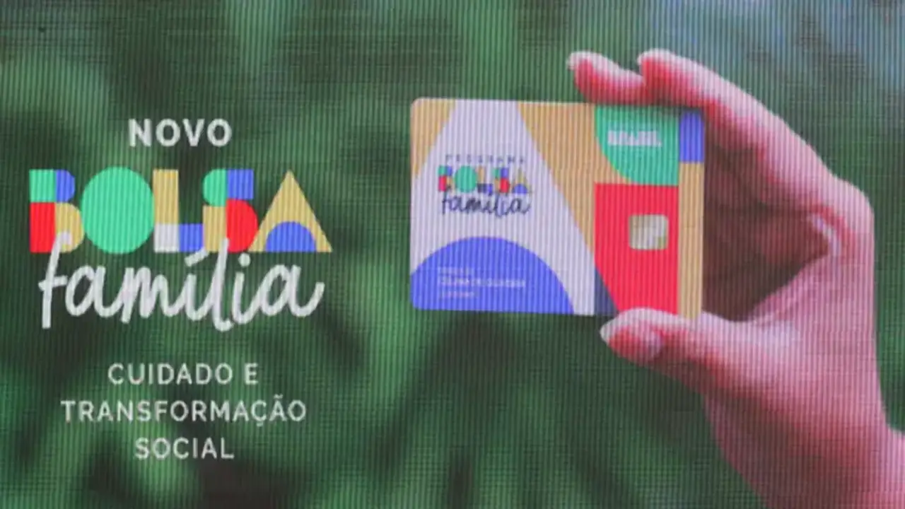 O Bolsa Família reduz ou aumenta o mercado de trabalho?
