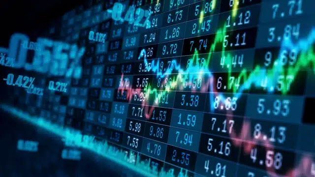 Ibovespa hoje fecha em queda com cautela global