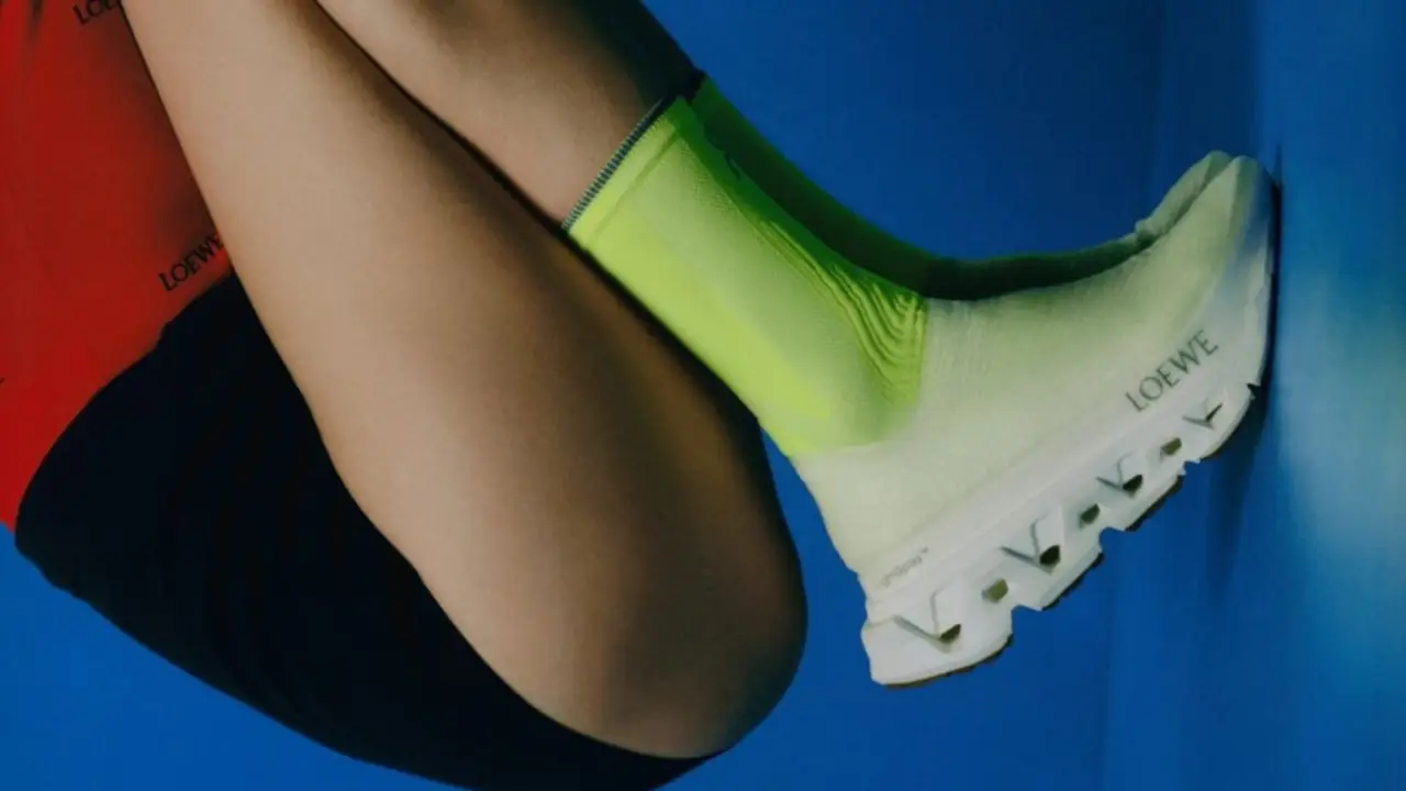 LOEWE e On lançam novo drop que transforma tênis de performance em objeto de desejo