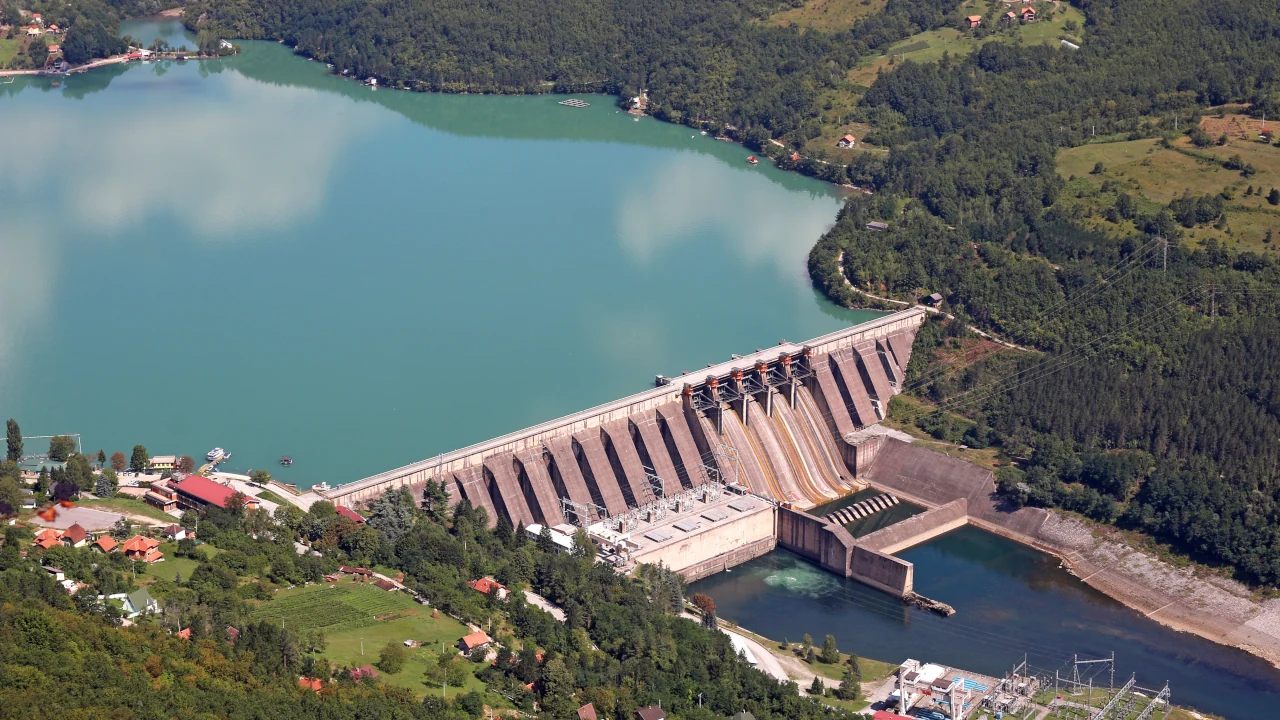 Usina hidrelérica para Axia Energia