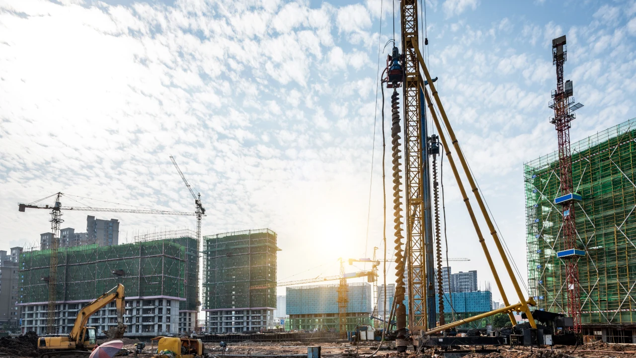 Ez Tec amplia vendas em 18,2% no segundo trimestre e eleva estoque de projetos
