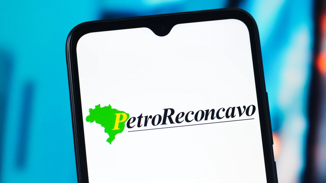 Logo da Petroreconcavo em tela de celular