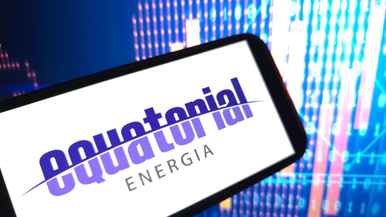 Logo da Equatorial em tela de celular