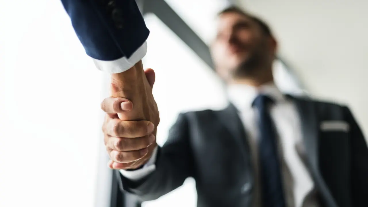 Haltin compra CRI Helvetia por R$ 23,5 milhões