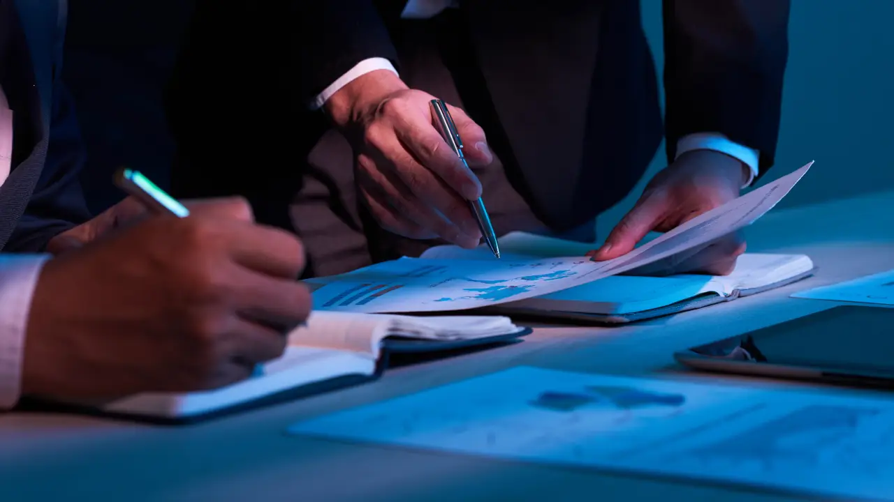 Itaú BBA reforça aposta em FIIs de papel e logística