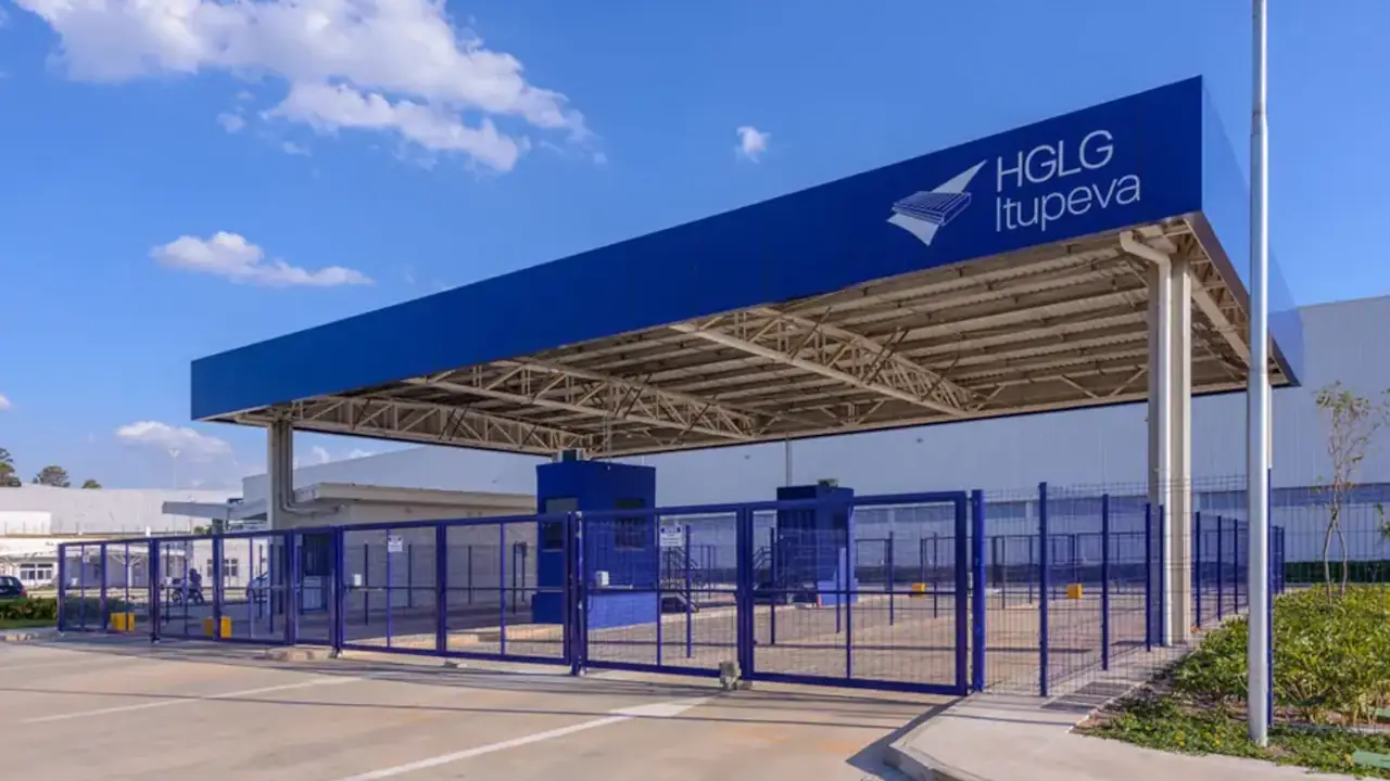 Maior FII de tijolo da bolsa, HGLG11 tem retorno total projetado de 26,3%, diz Safra