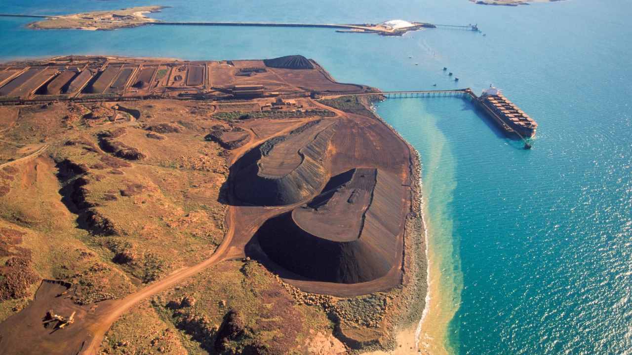 Porto de minério de ferro