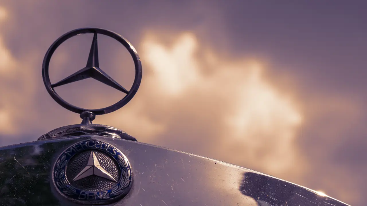 Mercedez-Benz previsão de lucro