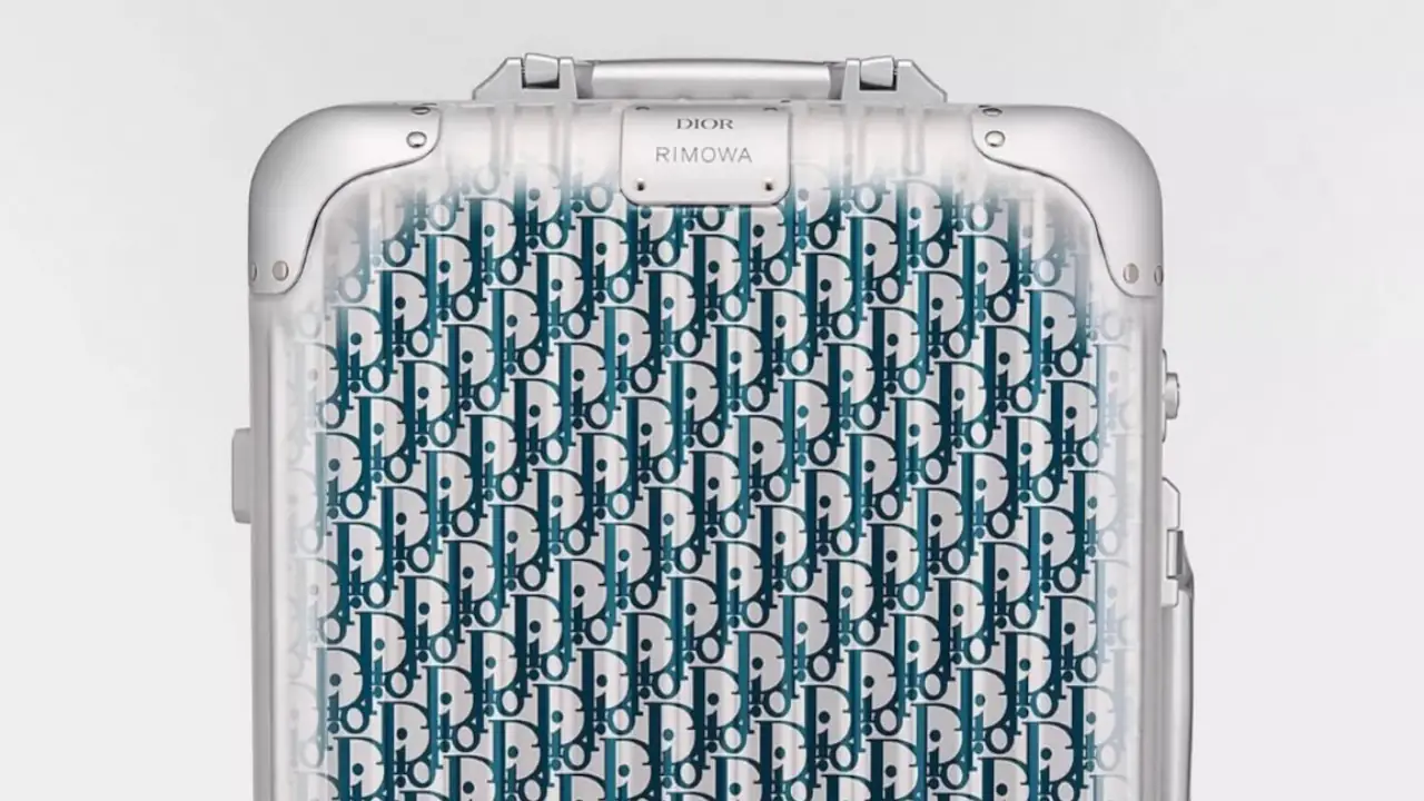 Dior e Rimowa relançam mala de bordo de luxo com pré-venda no exterior