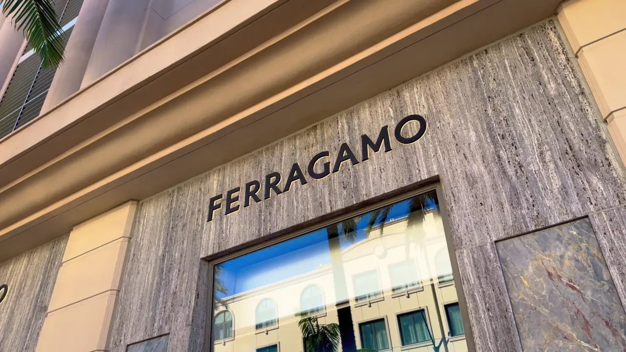 Ferragamo 3T26