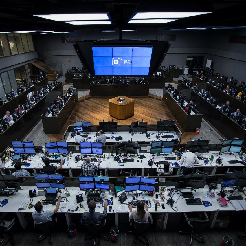 Morning Call: Ibovespa ultrapassando máximas