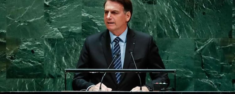 Bolsonaro cutuca governo argentino ao falar sobre apoio dos EUA à entrada do Brasil na OCDE