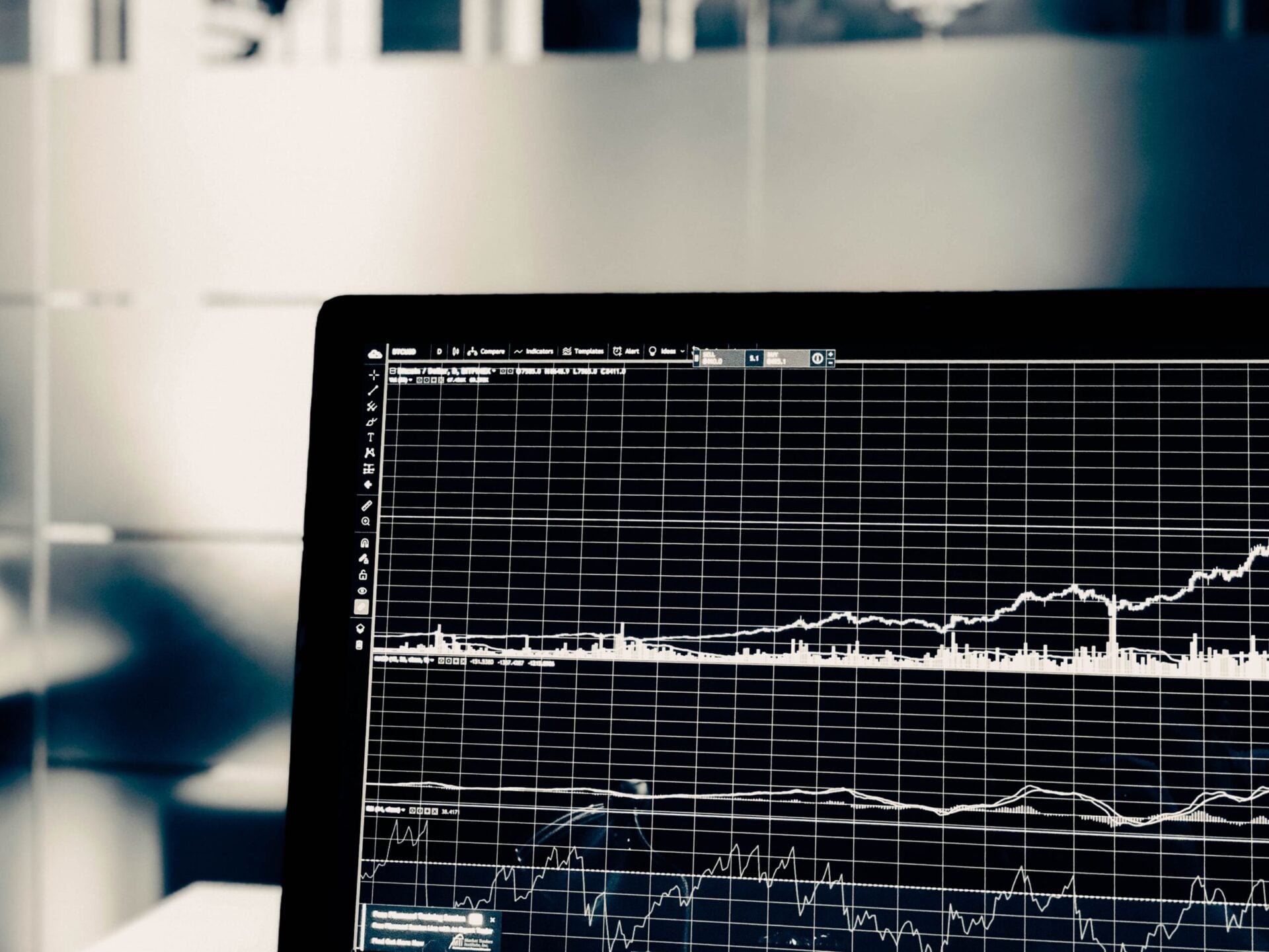 BRF (BRFS3), JBS (JBSS3) e Marfrig (MRFG3) caem com dólar nas mínimas