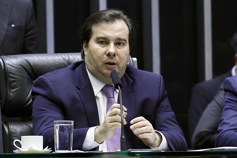 Maia diz que cronograma da privatização pode ficar para depois da eleição
