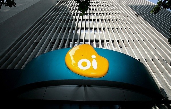 Oi (OIBR4) contrata BofA para acelerar venda de telefonia móvel