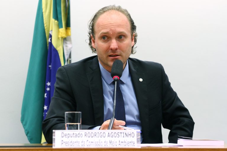 Projeto regulamenta ‘compliance’ ambiental em empresas públicas e privadas