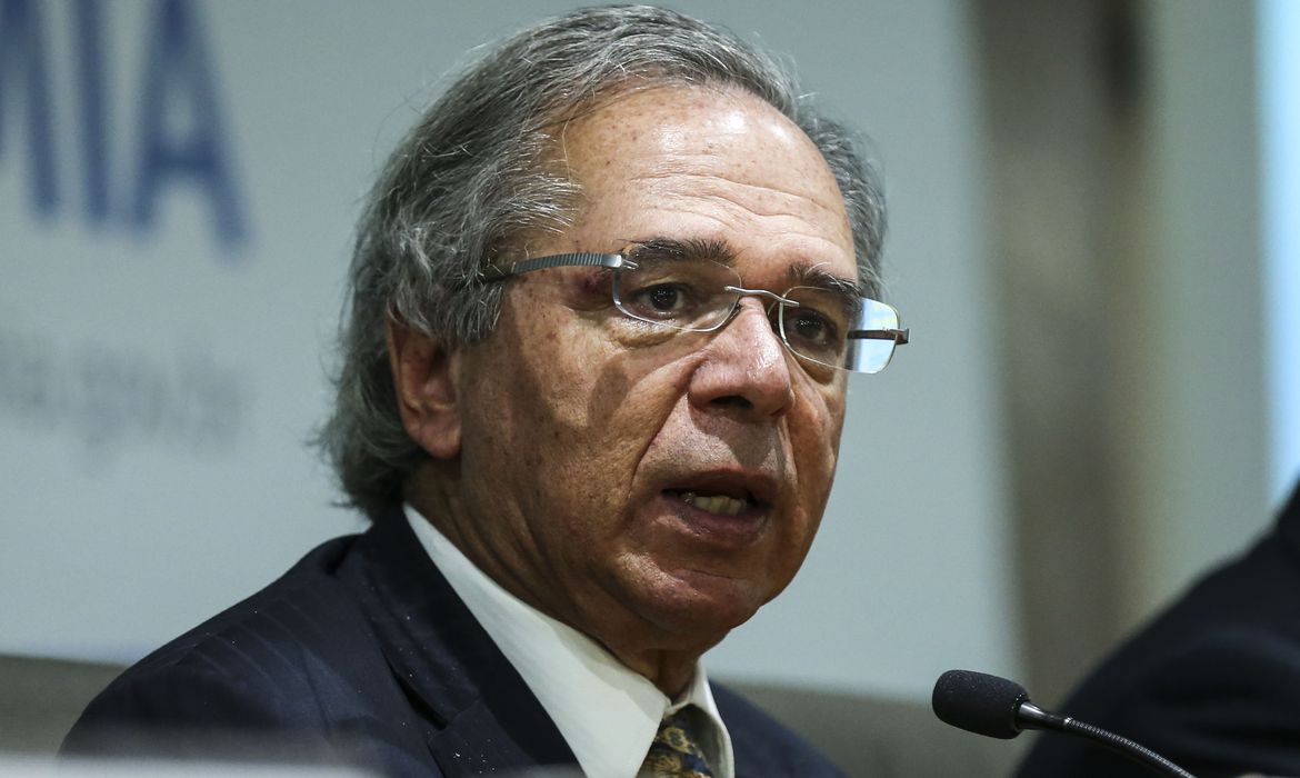 Como a saída do superministro Guedes poderia interferir no governo Bolsonaro