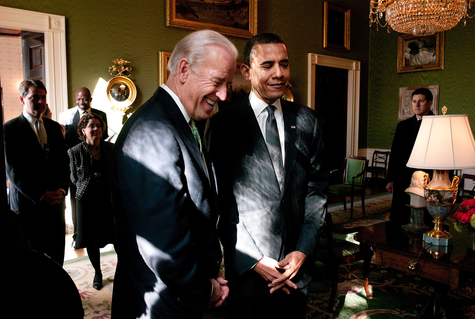Joe Biden ganha apoio importante em eleições primárias na Carolina do Sul