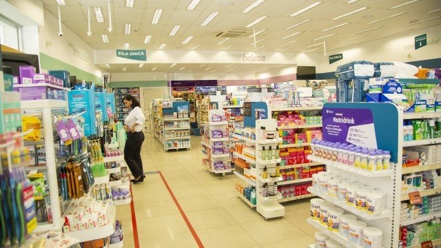 Faturamento de farmácias cresce 7,6% em 2019, segundo Febrafar