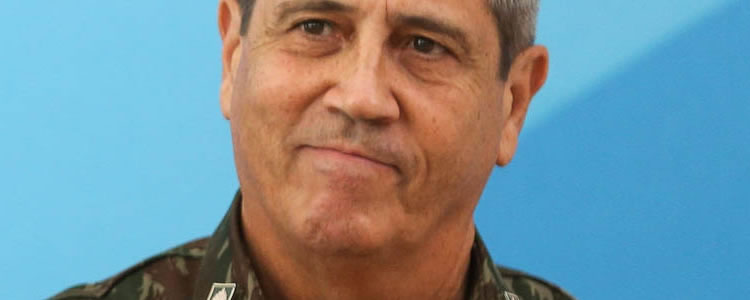 Bolsonaro tira Onyx da Casa Civil e convida general para ocupar a vaga