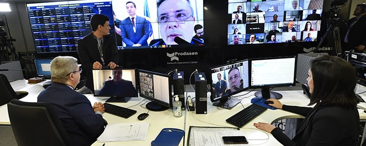 Senado programa votação da ajuda emergencial de R$ 600 para segunda-feira (30)