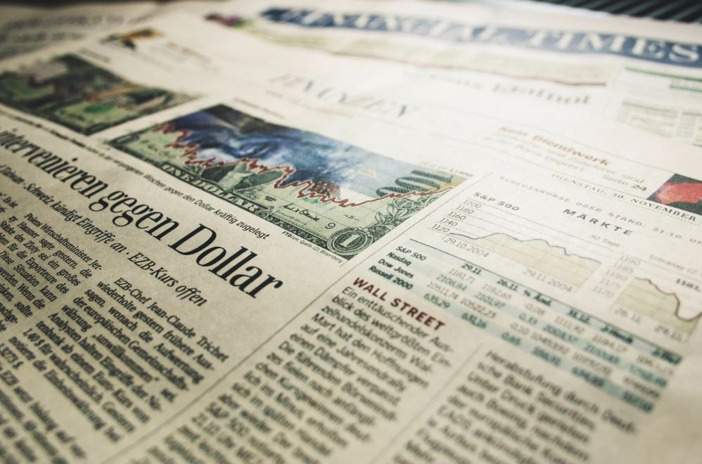 Ibovespa futuro abre em queda, em linha com exterior