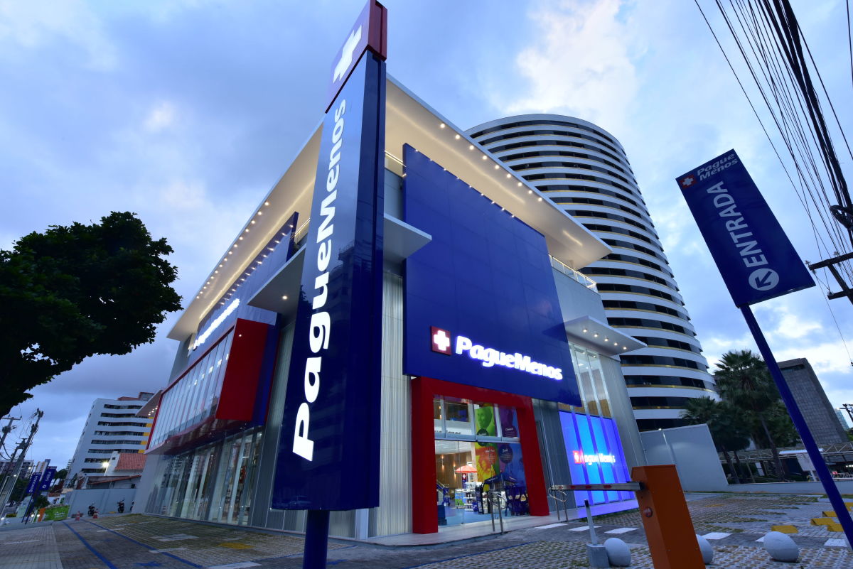 Pague Menos (PGMN3) está ligeiramente atrás de seus pares, diz Eleven