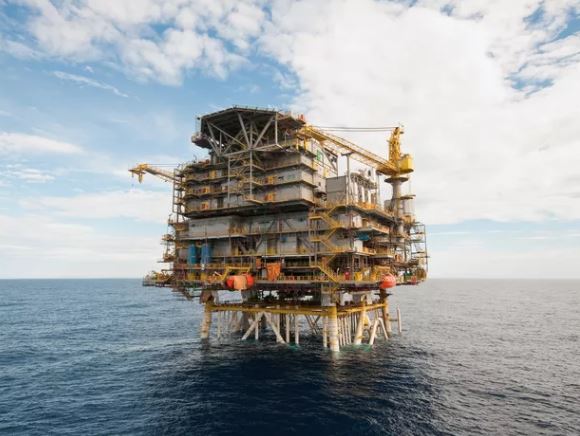 Petrobras (PETR4), Vale (VALE3), IPCA-15 e Livro Bege agitam a semana