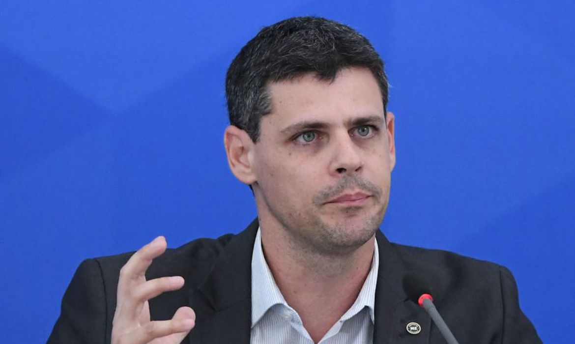 Secretário do Tesouro pede cláusula de calamidade no Pacto Federativo