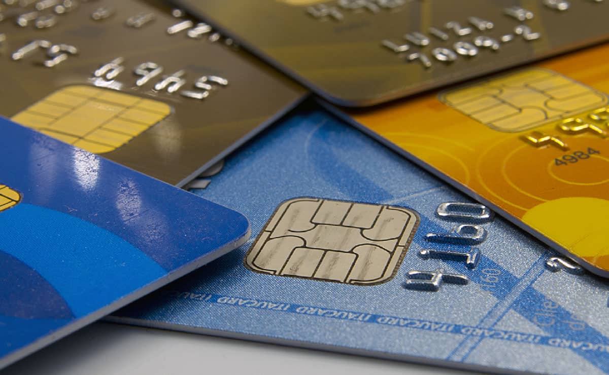 A partir de março, a taxa de câmbio dos cartões de crédito estrangeiros será a data da despesa