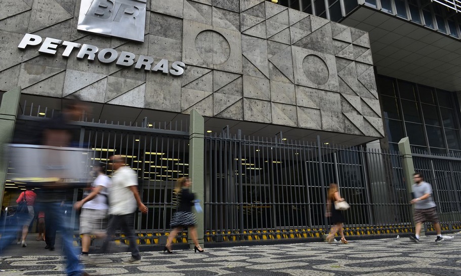 Petrobras (PETR3; PETR4) tem lucro de R$ 44,5 bilhões no 1TRI22
