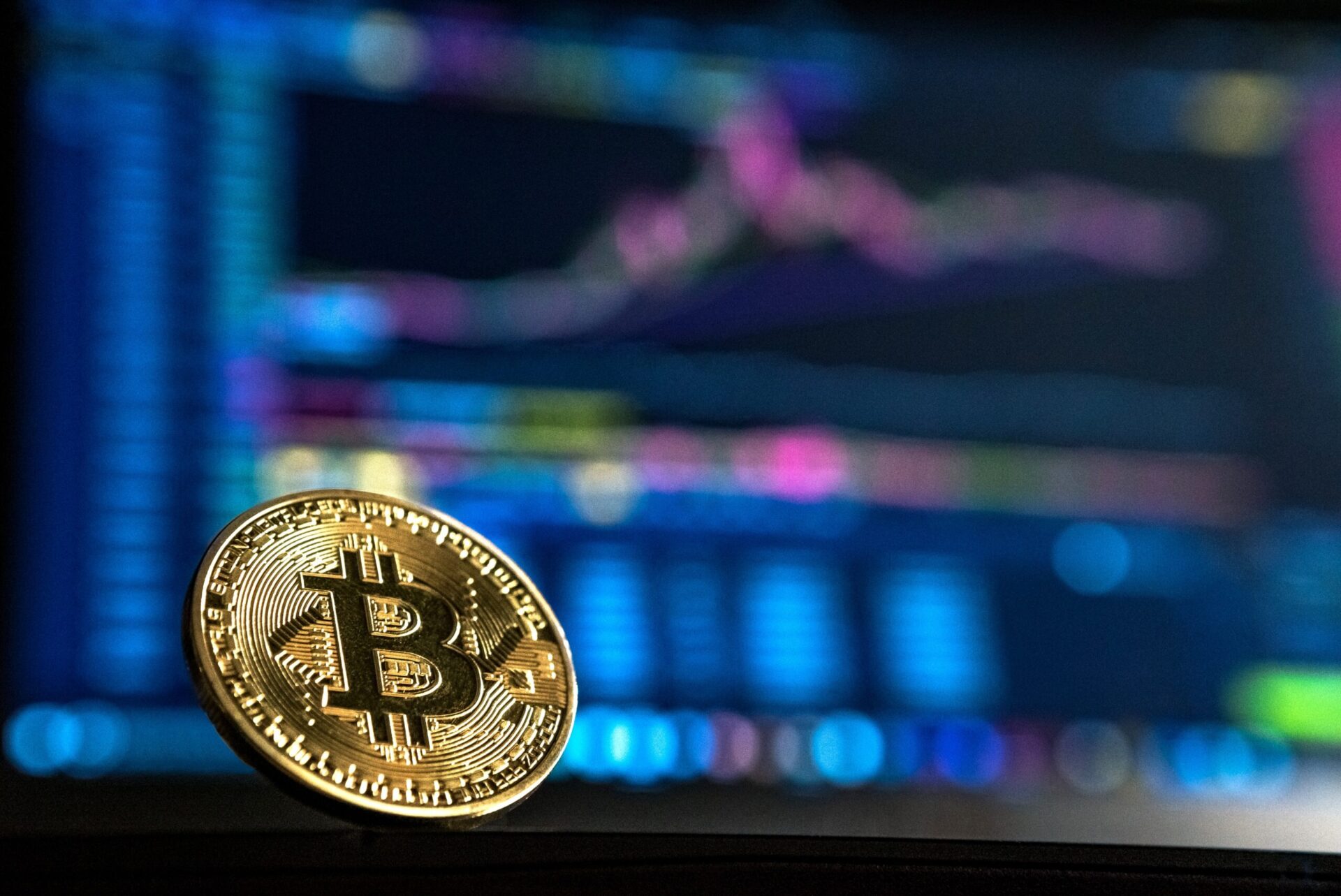 Bitcoin está sendo negociado abaixo dos US$ 7 mil