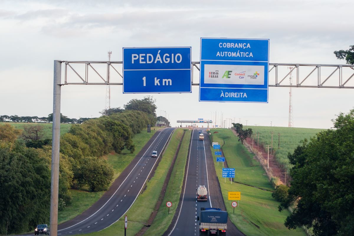 BTG Pactual (BPAC11) prevê resultados mistos no setor de transportes e bens de capital