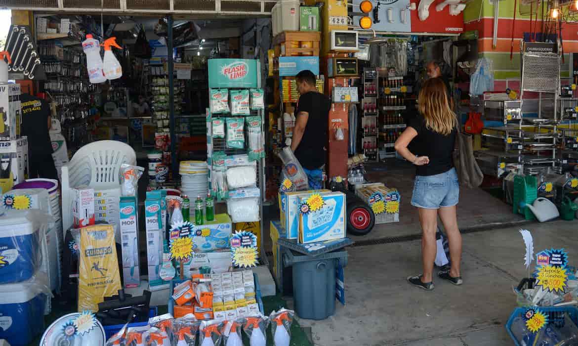 Varejo: apesar de recuo, perspectiva é positiva para próximos meses