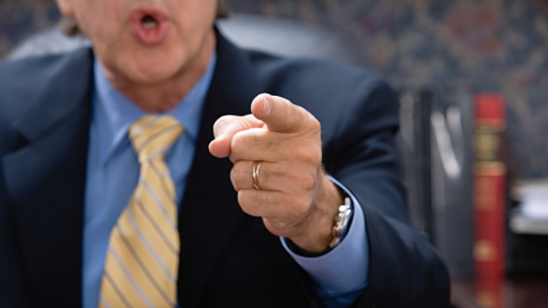 Imposto “dedo duro”: entenda o que é