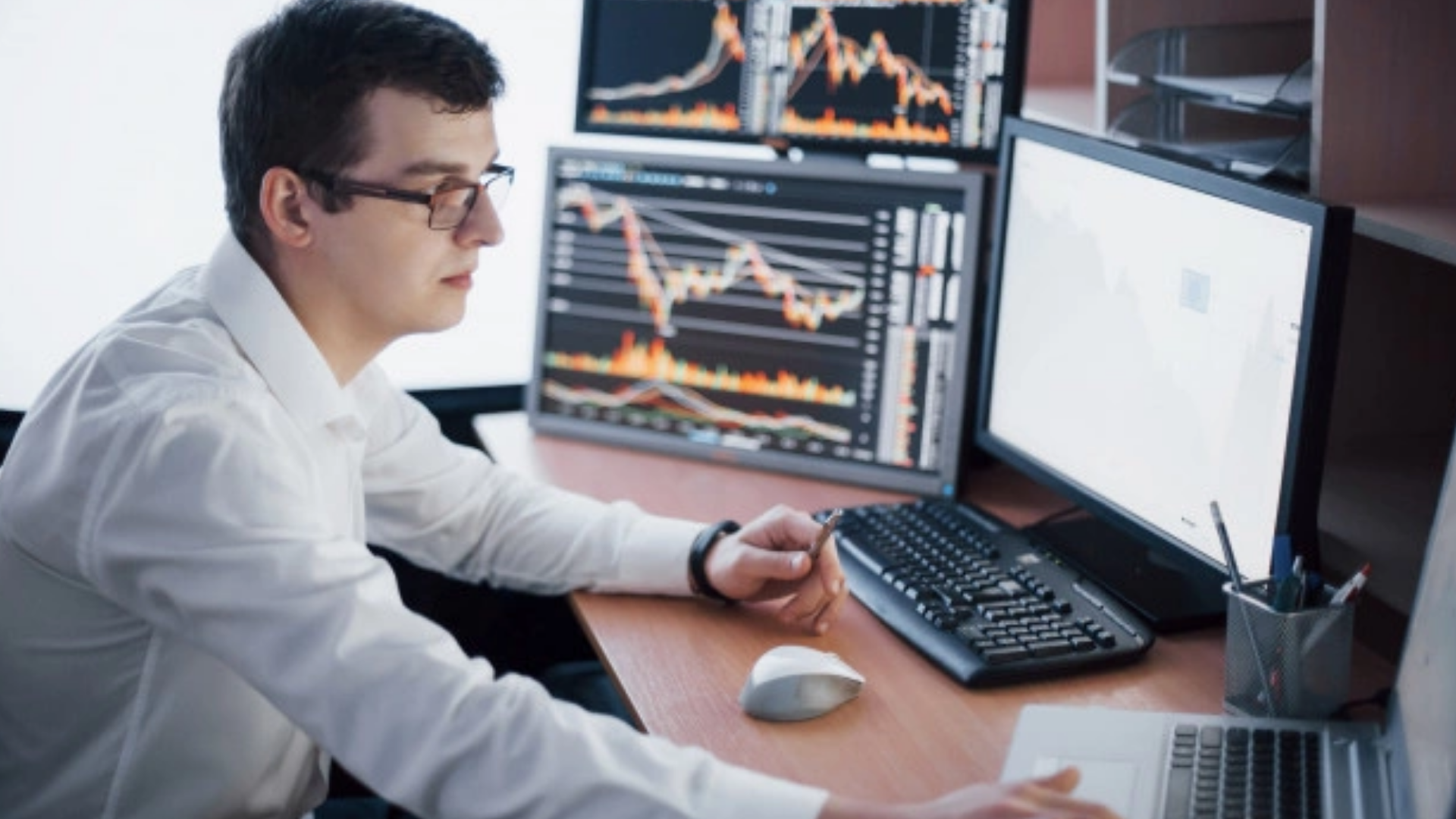 Desdobramento e grupamento de ações: entenda aqui o que eles significam