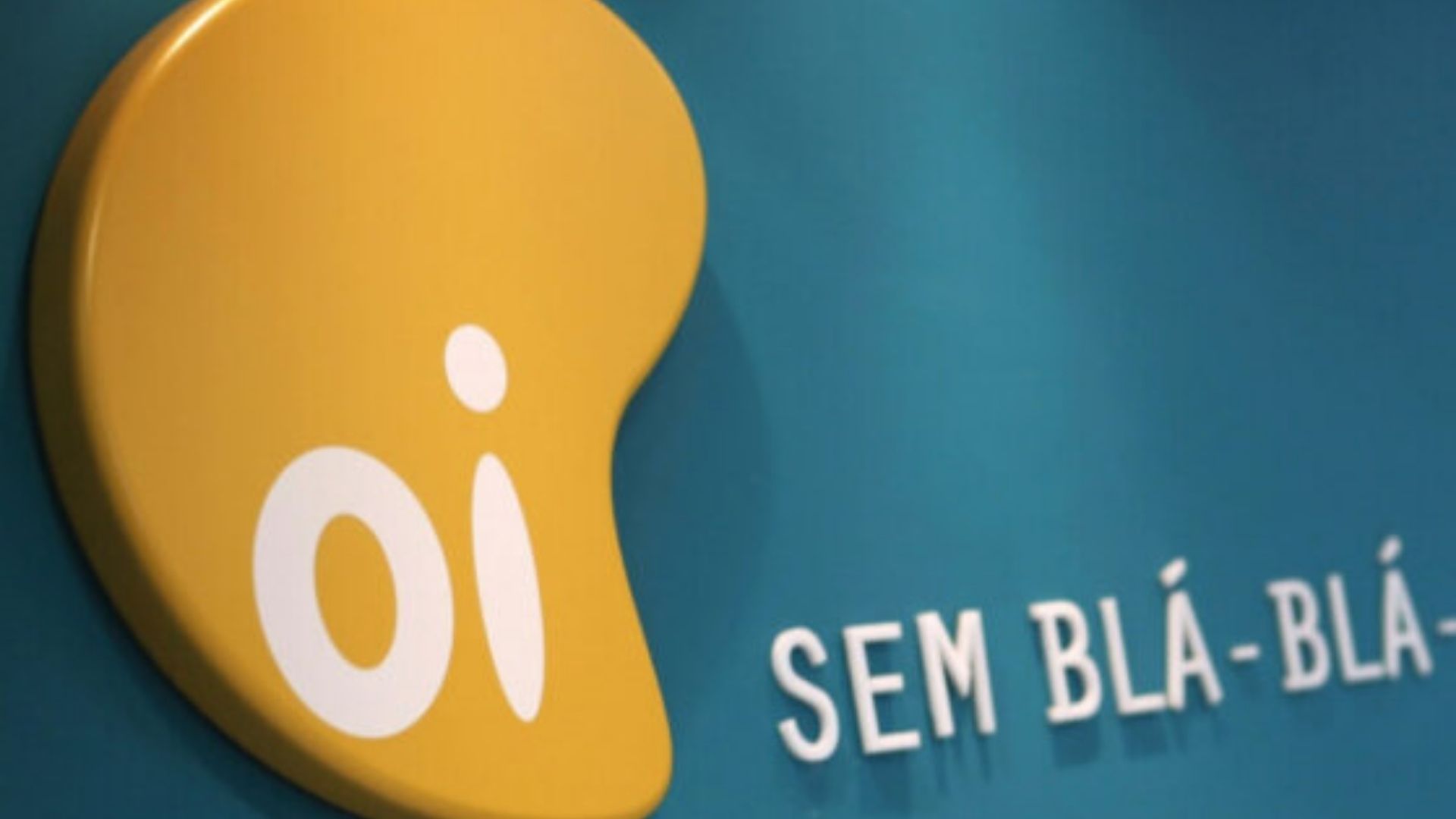 Cade aprova venda da Oi Móvel para operadoras com restrições