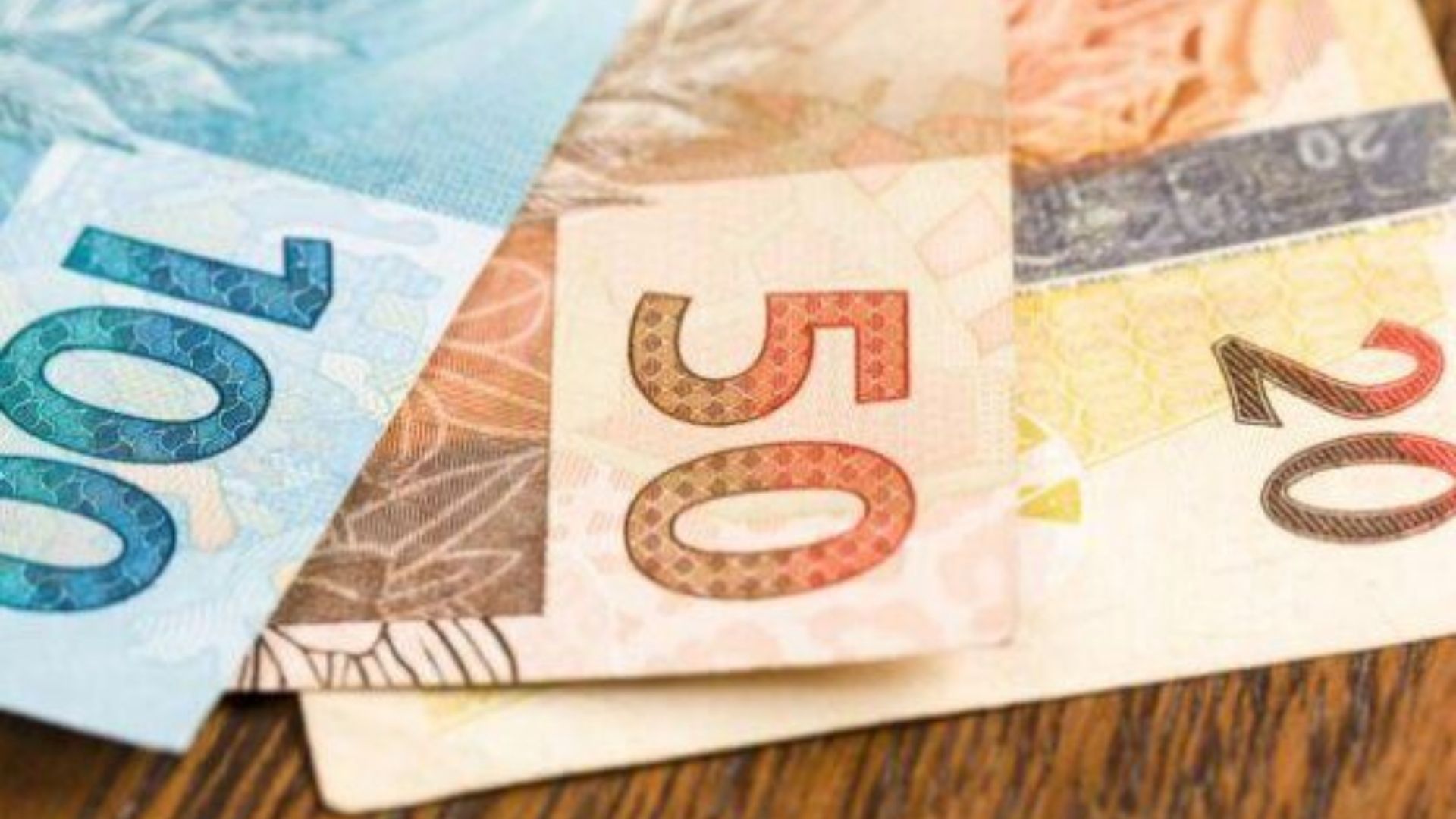 Indicador de incerteza da FGV cai 2,6 pontos em outubro ante setembro