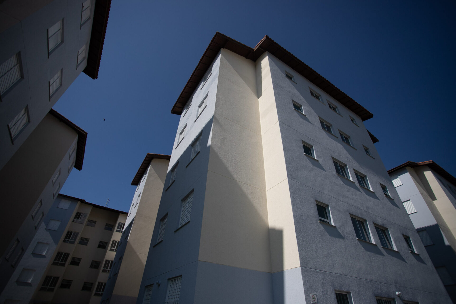 Tenda (TEND3) emite CCB e Tecnisa (TCSA3) aprova grupamento