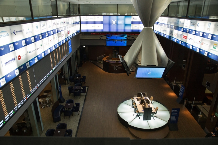 Bolsa de valores: B3 (B3SA3) lidera alta e Magalu (MGLU3), baixa