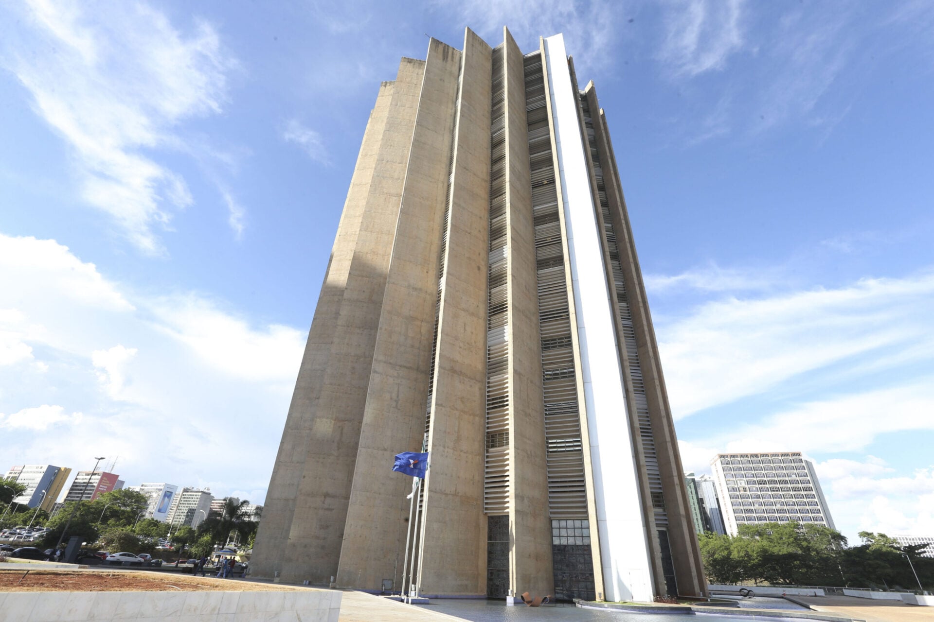 Lucro da Caixa em 2020 chega a R$ 13,169 bilhões, com queda de 37,5%