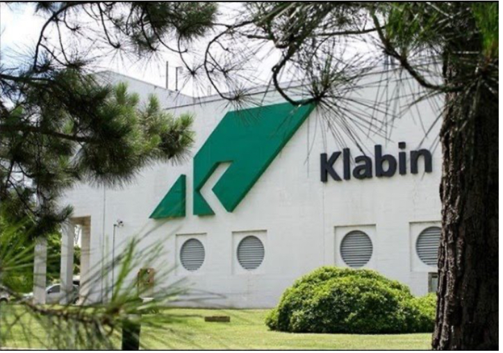 Klabin (KLBN11) reverte prejuízo e tem lucro de R$ 421 mi no 1TRI21