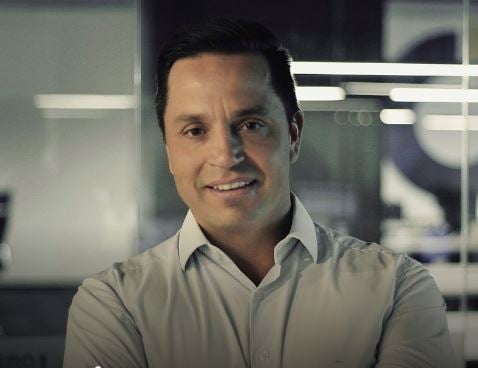 Juliano Custódio, CEO da EQI, investe em hub de gestão de youtubers