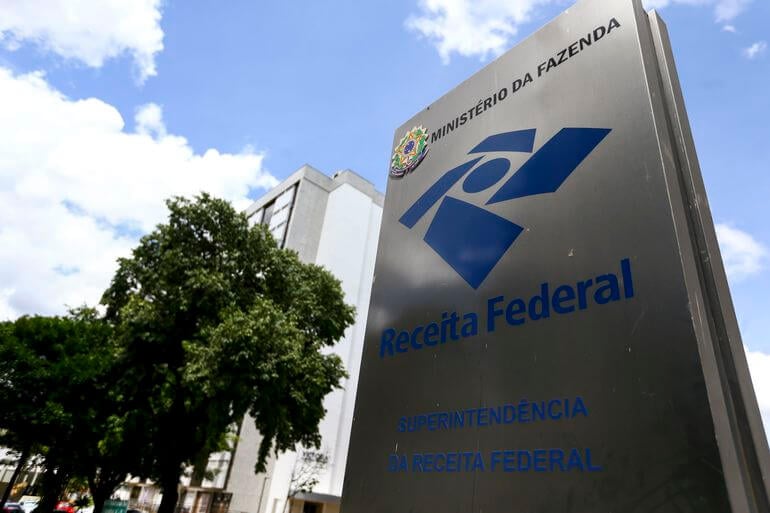 Arrecadação federal cresce 35,47% em julho, a R$ 171,27 bi, dentro das expectativas