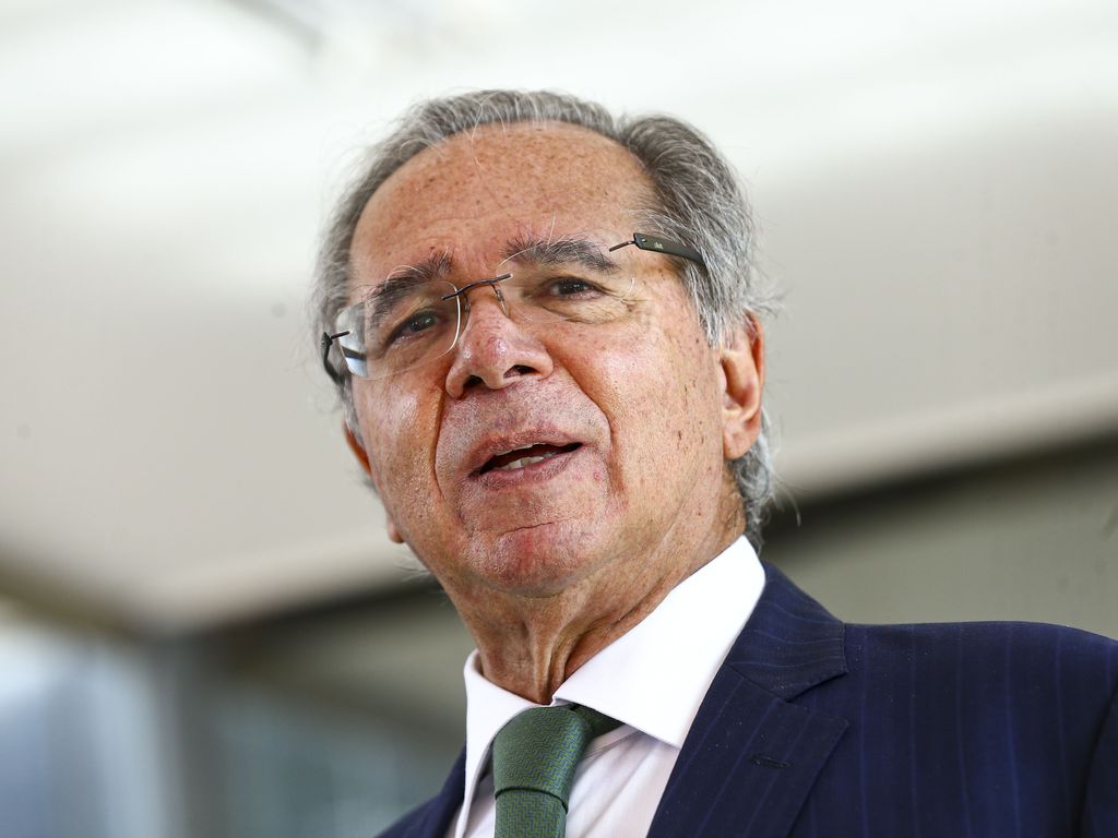 Eletrobras (ELET3): ‘maior empresa de geração de energia está livre’, diz Guedes