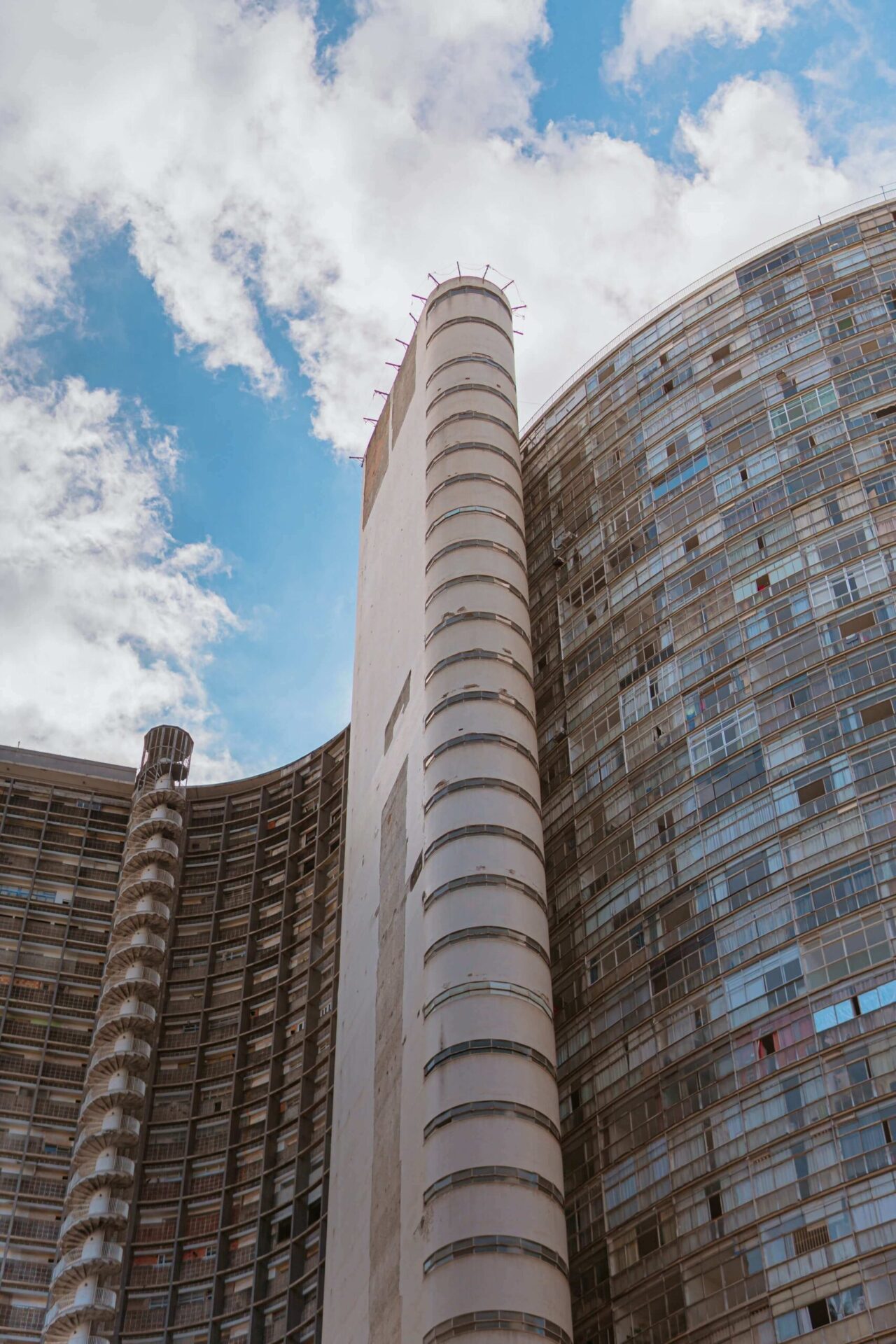 Radar FII: IRDM11 e CPTS11 informam encerramento da 8ª emissão; SOLR11 inicia negociações na B3