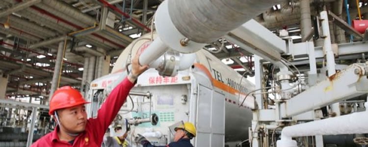 PMI fabril da China vai a 35,7 pontos, com Covid-19, e alcança mínimo histórico